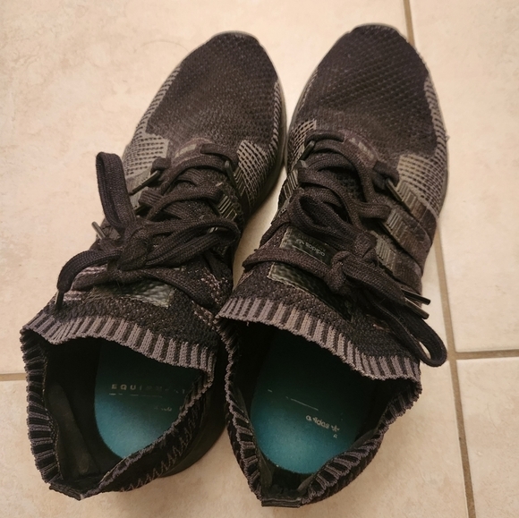 Adidas Runners - Picture 5 of 5